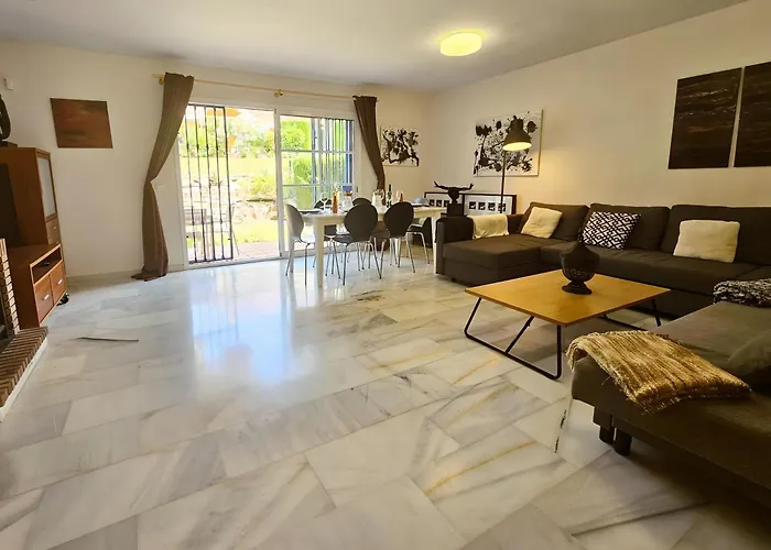 La Casita De Monte Biarritz By Lica Alpstuga